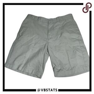 Vineyard Vines Pebble Gray Club Short in Size 32W x 8.25IS‎